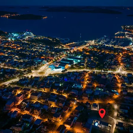 Lovely In Nyaraló *