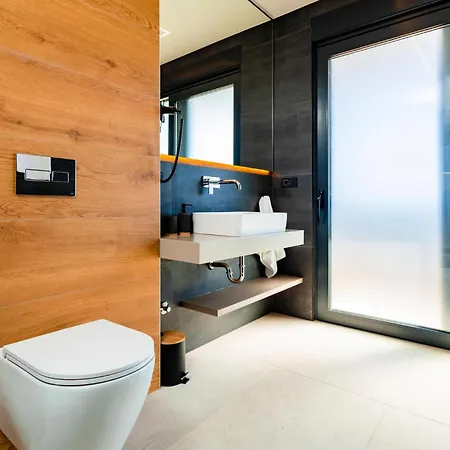 بيت للعطل Lovely In فوديس