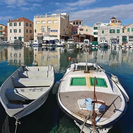 Lovely In Nyaraló *